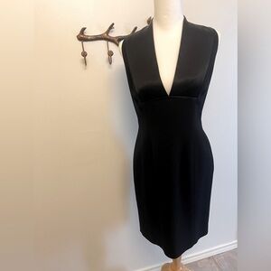 Tahari Evening Dressy Sleeveless LBD with Deep Plunge V | Size 8